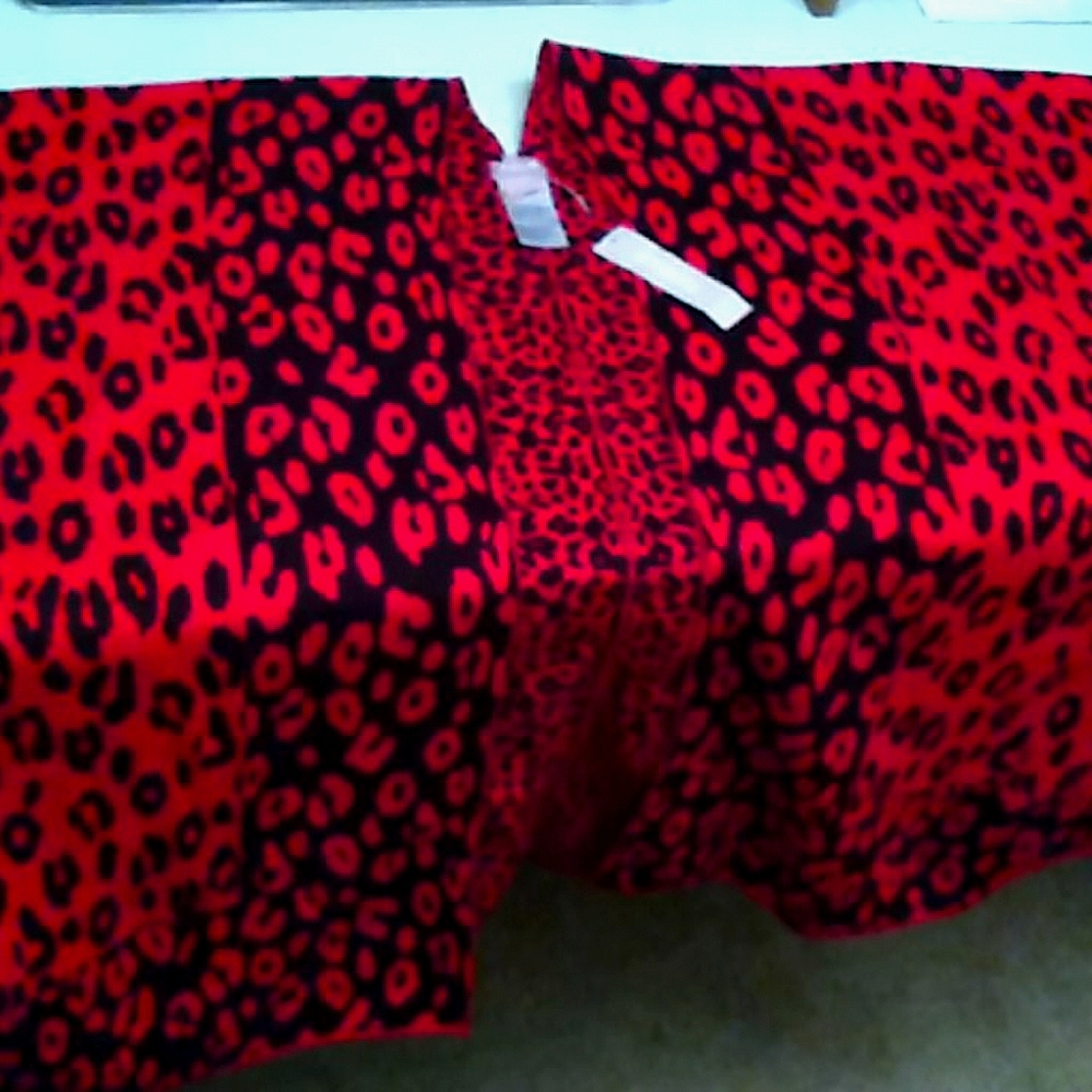 CHICHO'S Animal Jacquard Ruana - Picture 4 of 8